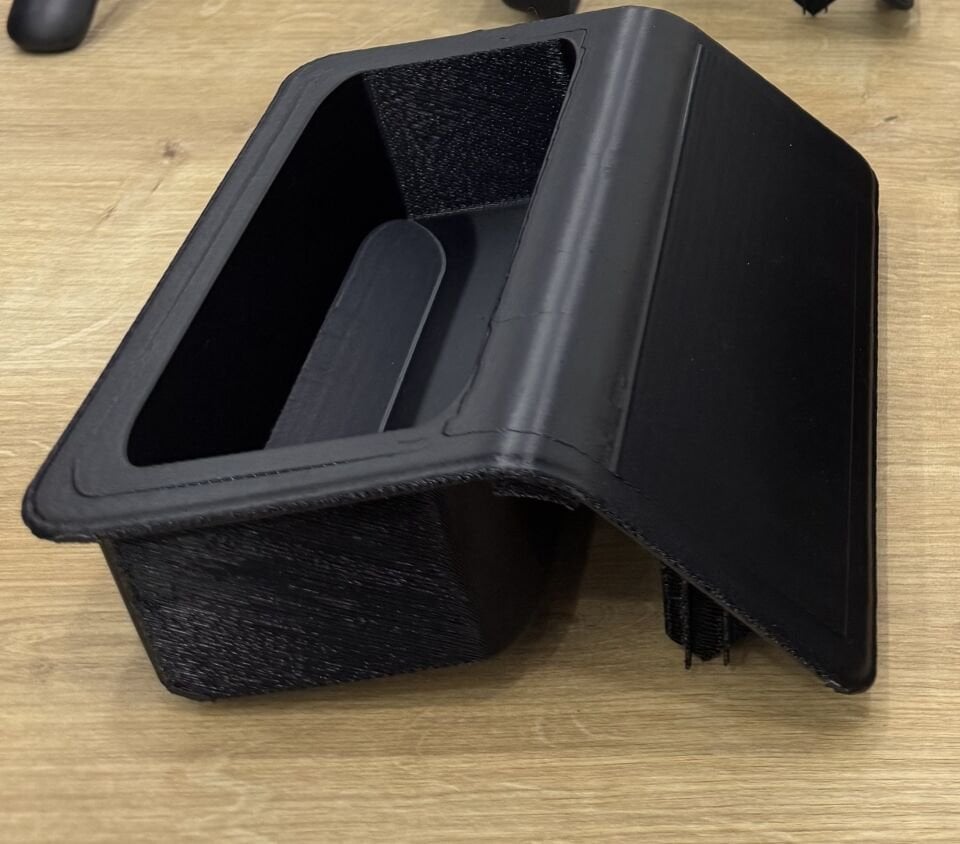 BMW E31 CENTER CONSOLE STORAGE BOX REAR 51161970597